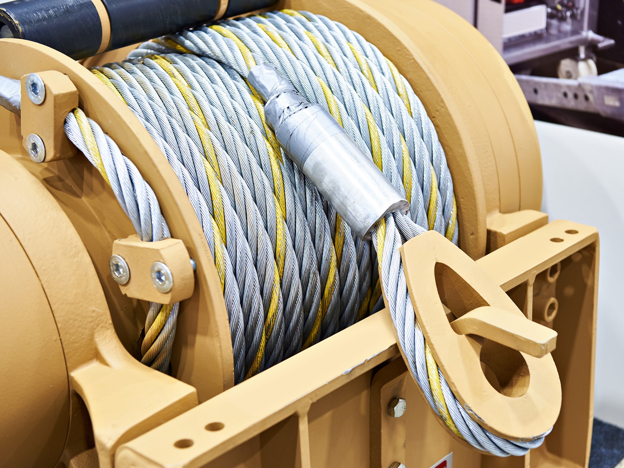 Unlock the Benefits of Winch Truck Services for Your Business